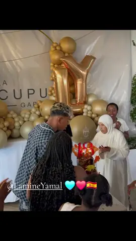 🚨La fête d’anniversaire de lamine yamal à déjà commencé  Ce soir , il y aura pas beaucoup de célébrités et les téléphones seront interdit ❌️#lamine #football #visibilité #foryoupage #lamineyamal #anniversary #lamineyamal 