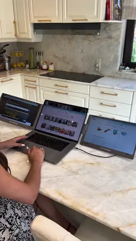 How we be working from home all summer ☀️ #Tech #techgadgets #newtech #monitor #wfh #coolfinds #coolgadgets #tech #amazonfinds
