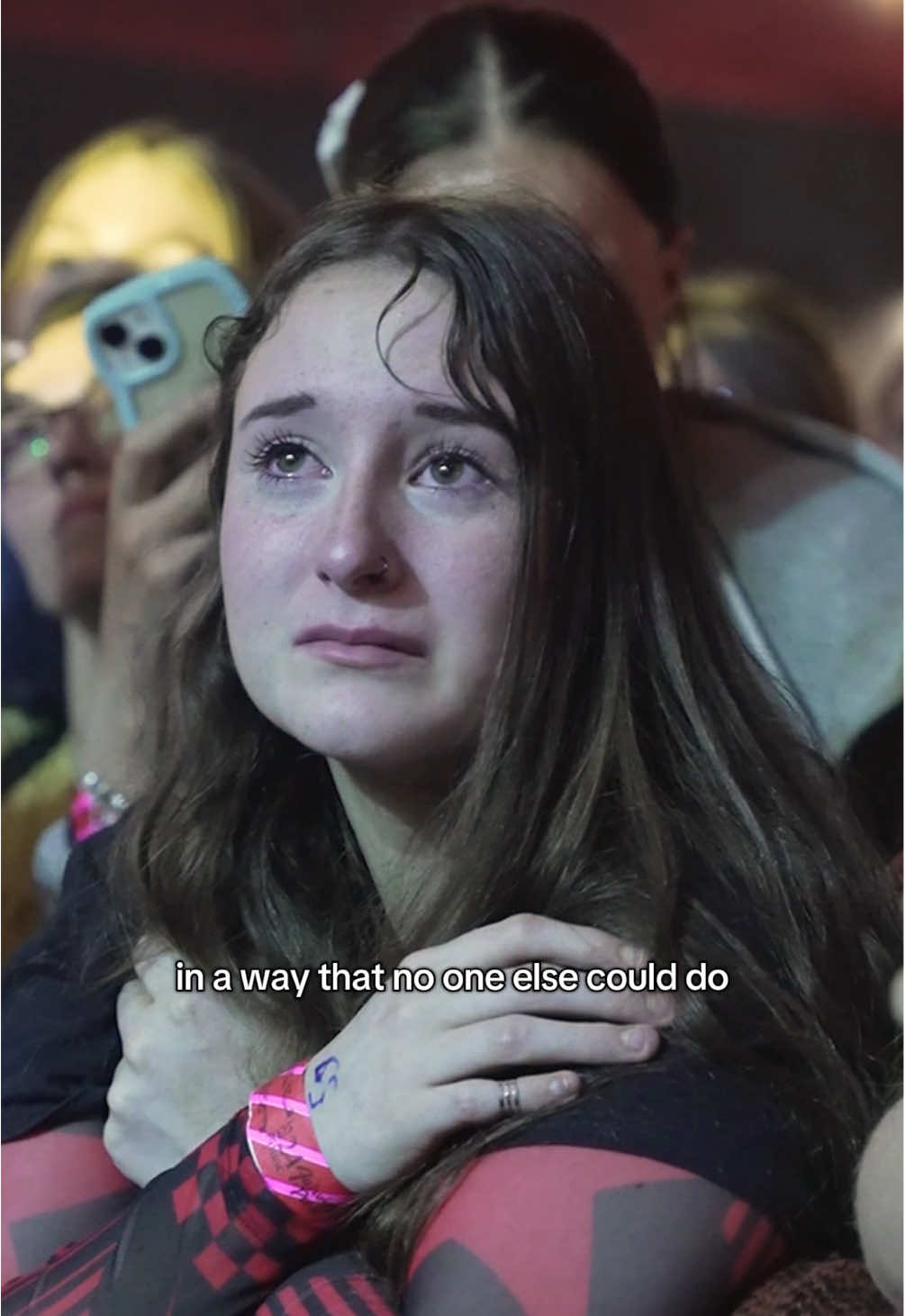 who gave her these tears 💔
