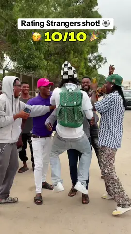 The last person wasn’t expecting that Surprise 😱🎉 Preparing for Bet9ja x mainlandblockparty carnival🎡  #fypシ #viral #football #prank #tiktok #foryoupage #reaction #viralvideo #footballtiktok #nigeriantiktok🇳🇬 