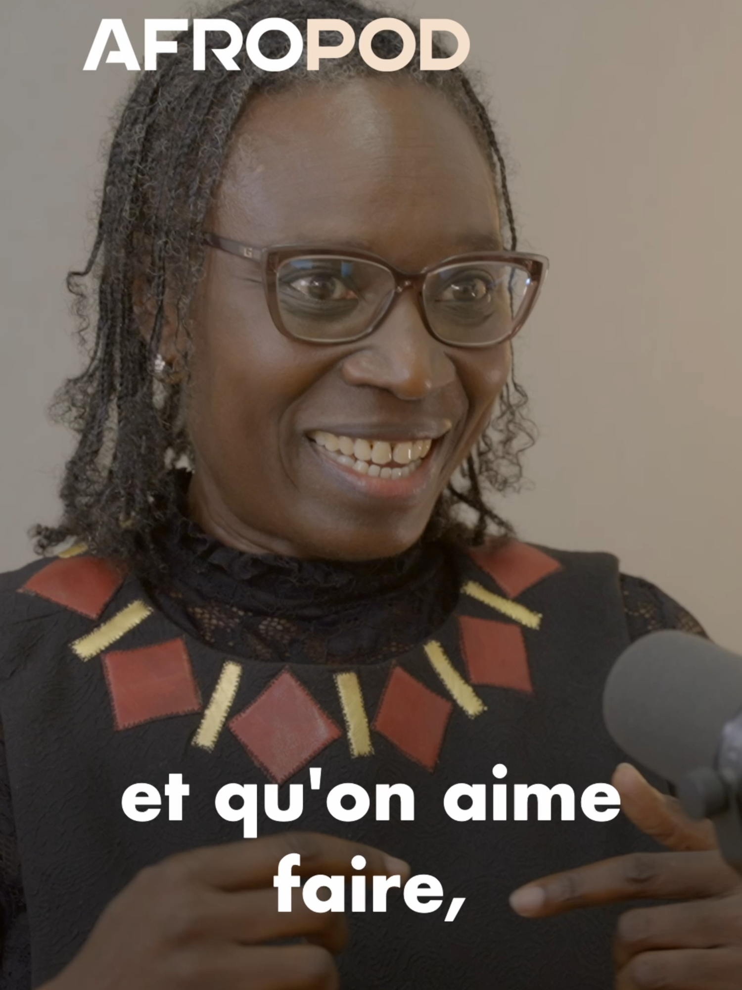 Les 2 freins qui TUENT ton business Selon Thiaba Camara Sy :  1. L'incapacité à écouter à cause de son EGO.  2. Le manque de capacité d'EXÉCUTION.  Laquelle de ces deux compétences travaillez-vous le plus en ce moment ?  #ThiabaCamaraSy #entrepreneur #stratégie #business #experience #entreprise #expert #Guru #reine #podcast #Dakar #senegal #Inspiration #business #conseil #entrepreneuriat #succès