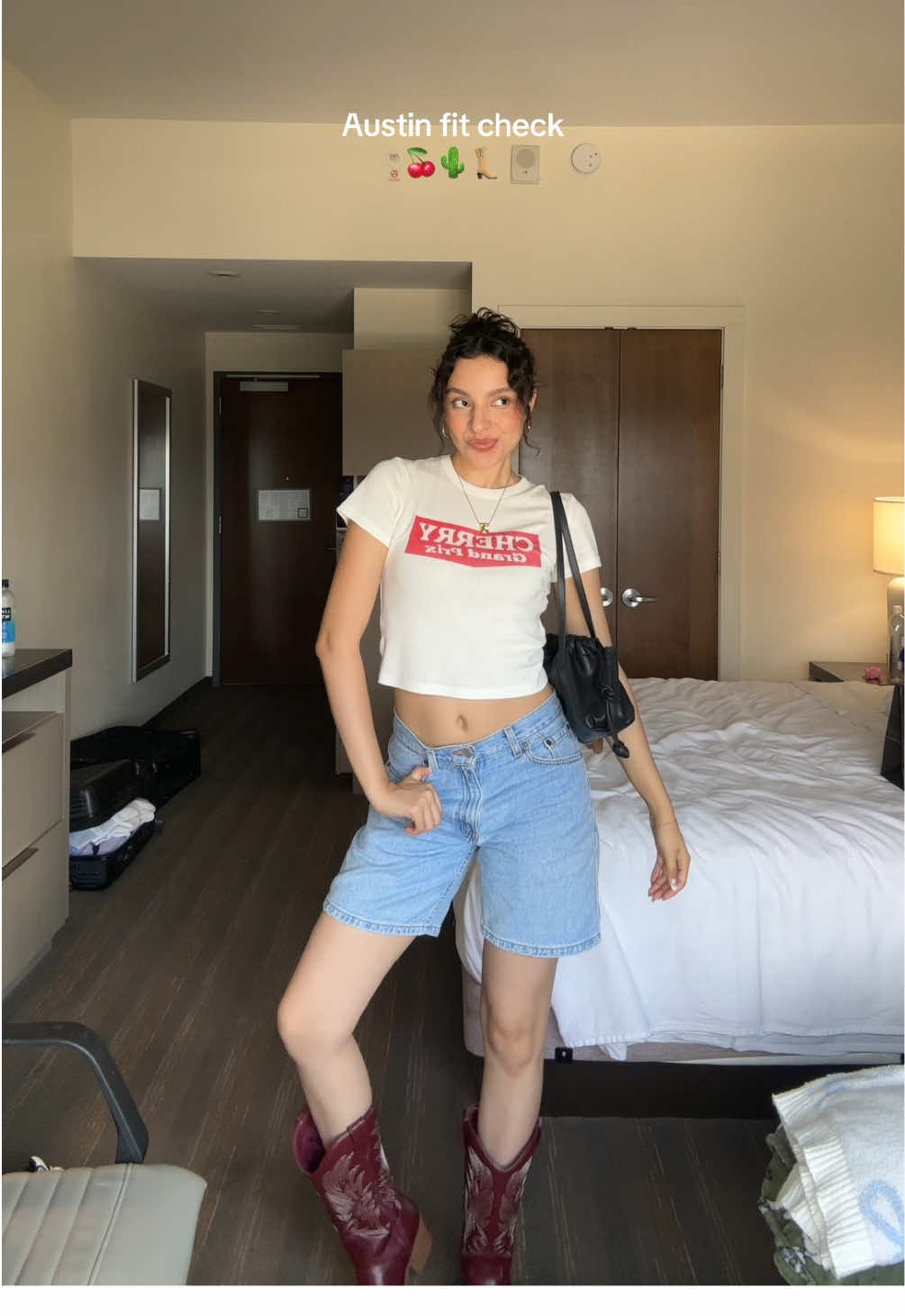 fit check!!!!! ☀️ #austin #outfit #OOTD #outfitoftheday #summerday 