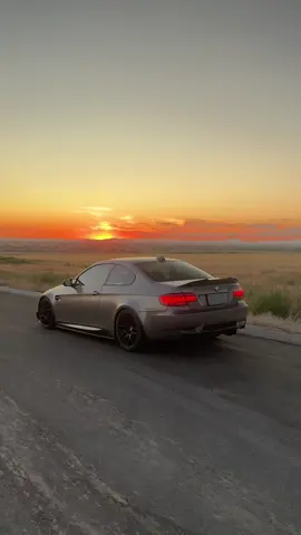 Perfect sunset with the perfect bmw #e92m3 #m3competition 