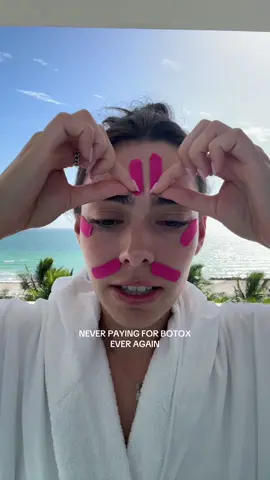 Life changing literally can’t see a crinkle or wrinkle and the best way to prevent and get rid of them HOLISTICALLY #facetape #howtogetridofwrinklesnaturally #wrinleprevention #botoxdupe #howtogetridofwrinkles #dealsforyoudays 