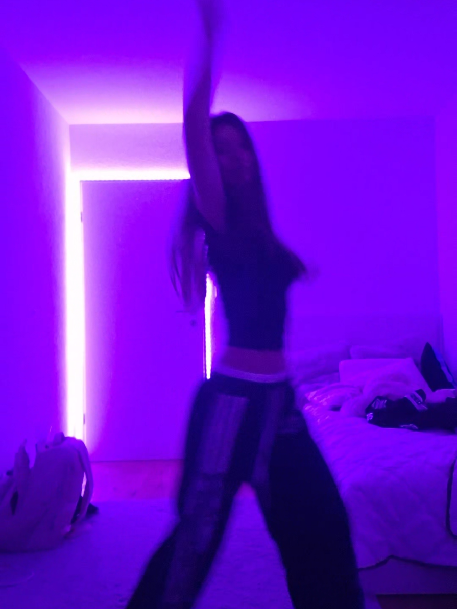 diveee in #Mila #dancechallange #foryoupage #dance #dancer #outfitcheck #Milaaa #fyp #follow #viral #trend #russia #russian #russiangirl #girl #🇷🇺 