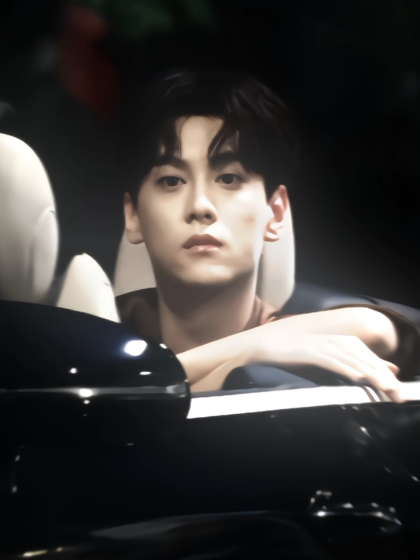 #chicheng tatapannya itu loh 🫵🫦    cr : @Dekk | am prem di bio     #tianxuning #tianziyu #revengedlove  #4ethereal #familystorm_st #margablesiv #trend #moots? #fyp 