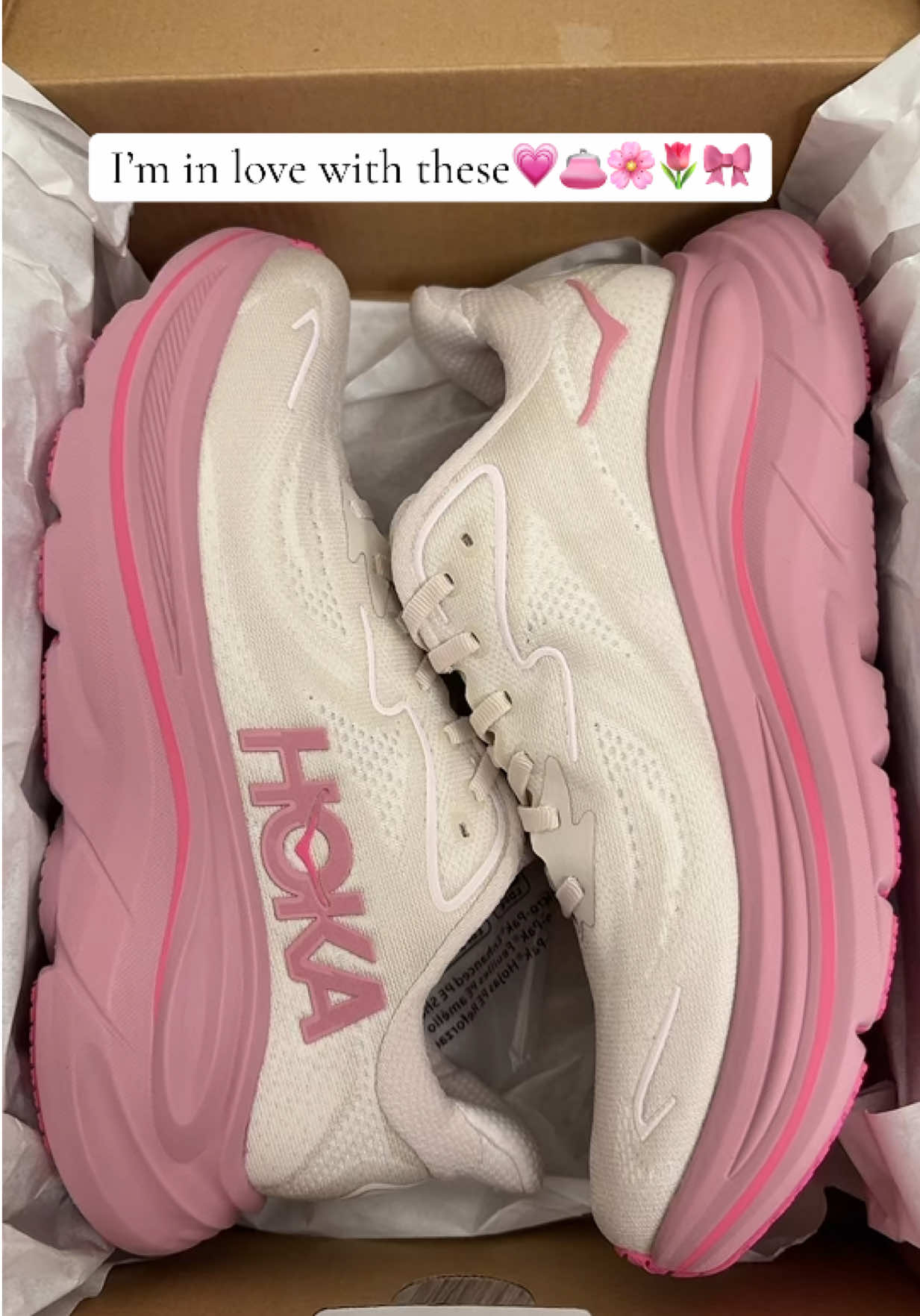 needed new hokas & these are perfect😩🥹#hokas #nursing #nursingstudent #pink #clifton10s #fyp #fypp 