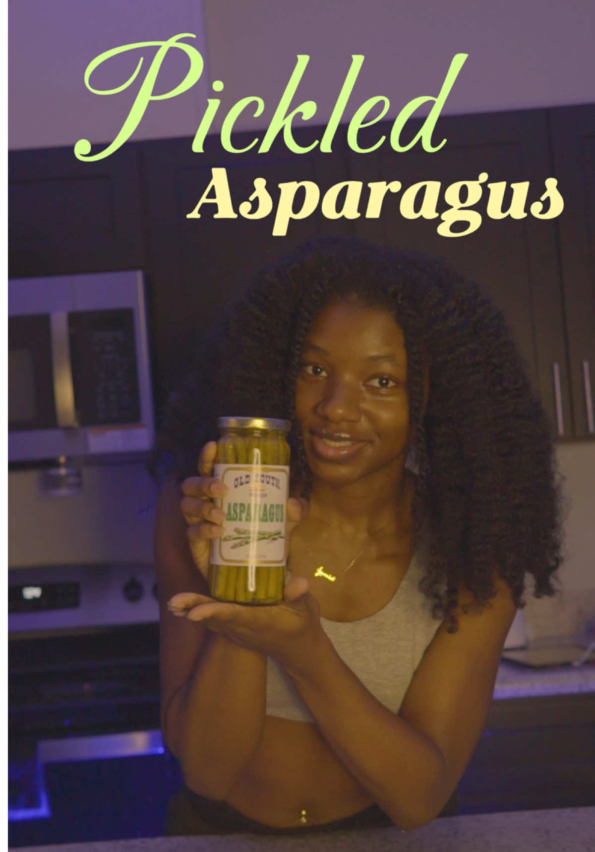 Wait… pickled asparagus?? Why didn’t y’all tell me sooner 😭💚 #FoodieTikTok #PickledAsparagus #TryingWeirdFoods #TasteTest #FoodReview #BlackGirlEats #DimpleEats #AsparagusChallenge #TikTokEats #TryingViralFoods #SnackTime #FoodContent #dinplejuice