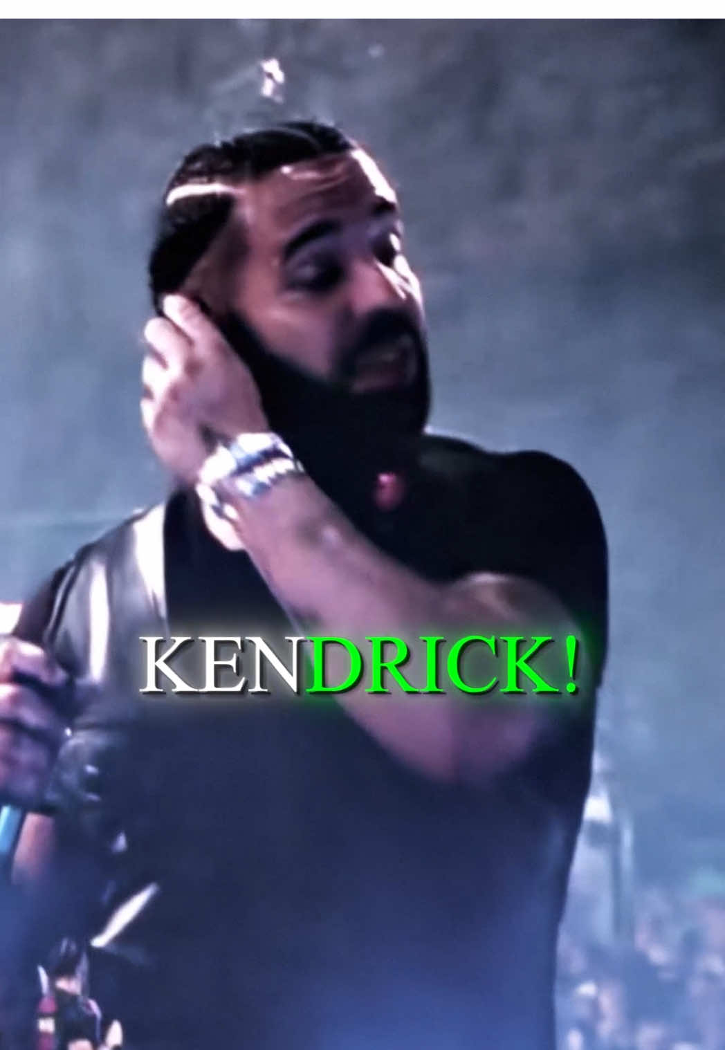 Drake's Crowd DISSES Kendrick Lamar 😳🚨 #drake #kendricklamar #adinross #diss #rap #wireless #liveperformance #concert #edit 
