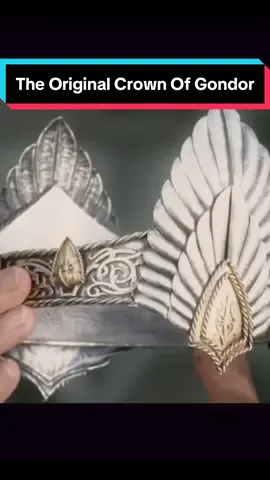 Aragorn’s Original Crown is VERY different! #LotR #LordoftheRings #Aragorn #crown #Middleearth #JRRTolkien #Tolkien #headwear 