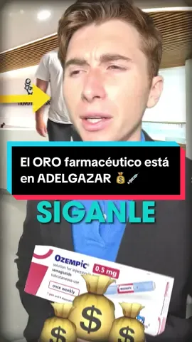 Según analistas de Morgan Stanley, las ventas globales de medicamentos para bajar de peso podrían alcanzar los $100B de USD al año, y cerca del 10 % de los estadounidenses los estarían utilizando. Y pensar que hace apenas unos años, este mercado ni siquiera existía como tal. 💊 El éxito ha sido tan grande que Novo Nordisk y Eli Lilly han tenido que retrasar entregas por falta de producción, ante la demanda brutal. Incluso están construyendo nuevas plantas en Europa y EE. UU. para poder abastecer. 🏗️ Empresas como Walmart han reportado que los usuarios de estos medicamentos compran menos comida, ya que el fármaco reduce el apetito. Varias marcas de alimentos y cadenas de comida rápida están empezando a preocuparse por el posible impacto a largo plazo en sus ventas. Sí, bajar de peso podría mover toda la economía. 🛒📉 En fin, ¿tú qué opinas? ¿Esto es una revolución médica… o solo una nueva burbuja disfrazada de salud? 👇 #Obesidad #Farmacéuticas #Ozempic #EliLilly