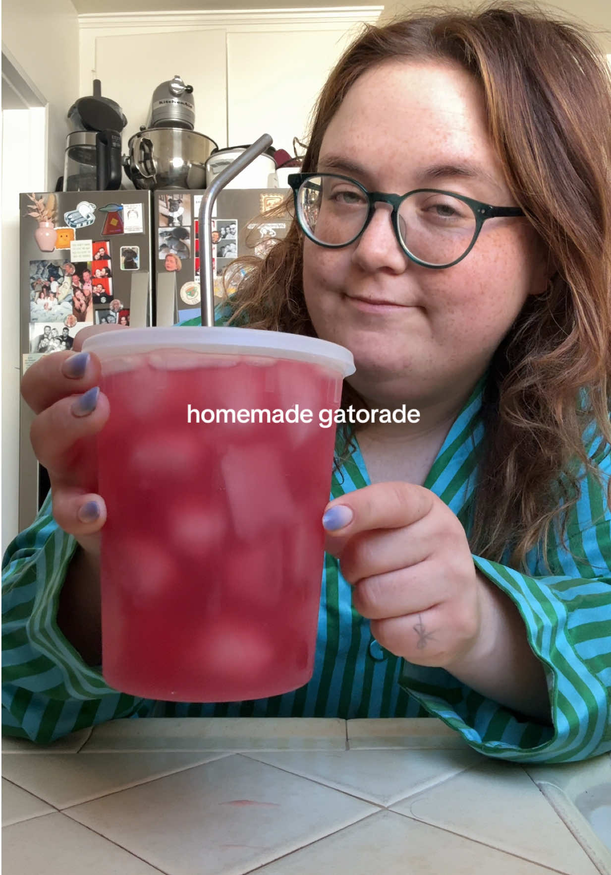 a super easy way to get those electrolytes in - homemade! 🍊🫖🧂 ~1 cup hibiscus tea (or any herbal tea) ~1 cup coconut water  ~1 teaspoon salt (celtic salt is best)  ~2 tablespoons lime juice (can be less, I like it a bit lime-ier) ~1-2 teaspoons honey ~1/4 cup orange juice (optional) #homemadegatorade #electrolytes #gatorade #hydration #hangovercure #summerdrink #summerdrinks #allnatural #EasyRecipe #homemade #electrolyte #healthydrink #hydrated #naturesgatorade #electrolytedrink #homemade #healthydrinks #hangoverfree 