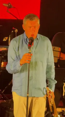 All’evento Campania Alchemica a San Giorgio a Cremano La magia della tromba e del famoso fischio di Nello Salza che interpreta i capolavori di Ennio Morricone: un momento che difficilmente dimenticherò #morricone #perunpugnodidollari #morriconesound #enniomorricone #enniomorriconemusic #western #Oscar #colonnesonorefilm #cinemawestern 