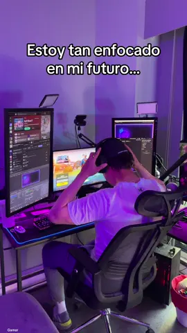 Gamer logrando cosas #gamers #vidagamer #gamerentiktok #pcgaming #setup #elglezz 