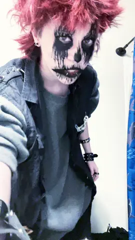 I have been playing powerwash simulator ALL day. . . . . FAKE EVERYTHING TIKTOK #emo #alt #emotok #emoboys #rawrxd #emokid #emoboy #alttiktok #altfashion #alternative #alttok #emofashion #altboy #punk #corpsepaint #fyp #trending #fypシ 