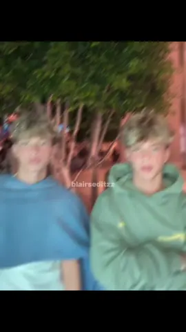 Pls tagg @Brooks @Jackson #fyp #jackson #brooks #liplinertwins #fypシ #viral #blowthisup #blowup #twins #fine #fypシ゚viral #edits #twinedit #viraledit #repost #like #blowup 