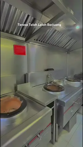 perantau acungkan🔥#fyp #trendingsongs #virals #beranda #foryou #kitchen #viral #fyp #foryou #foryoupage #masukberanda #monetizze #cooking #cheflife #kitchen #viralinstagramreelsvideo♥️ #reels #reelsinstagram #kitchen #kitchenhack #cleaning #hotel #chef #koki #hotelindonesia #yogyakarta #dkijakarta #branda #lewatberanda #monetization #jangkauanluas #meta