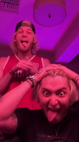 @EAVNC is a certified FREAK