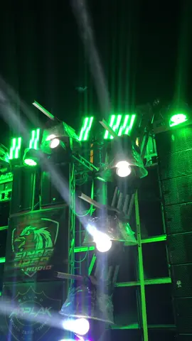 Jago ne wayah e klurukk🐔🐔🫨🔥💃💃@sinarjago official real #satelithoreg#karnafalurekurekgodanglegimalang#fypシ゚viral#sondsystem#soundhoregjawatimur#creatorsearchinsights #xycbcafypシ#xycbcafypシ#soundhoregjawatimur#fyp