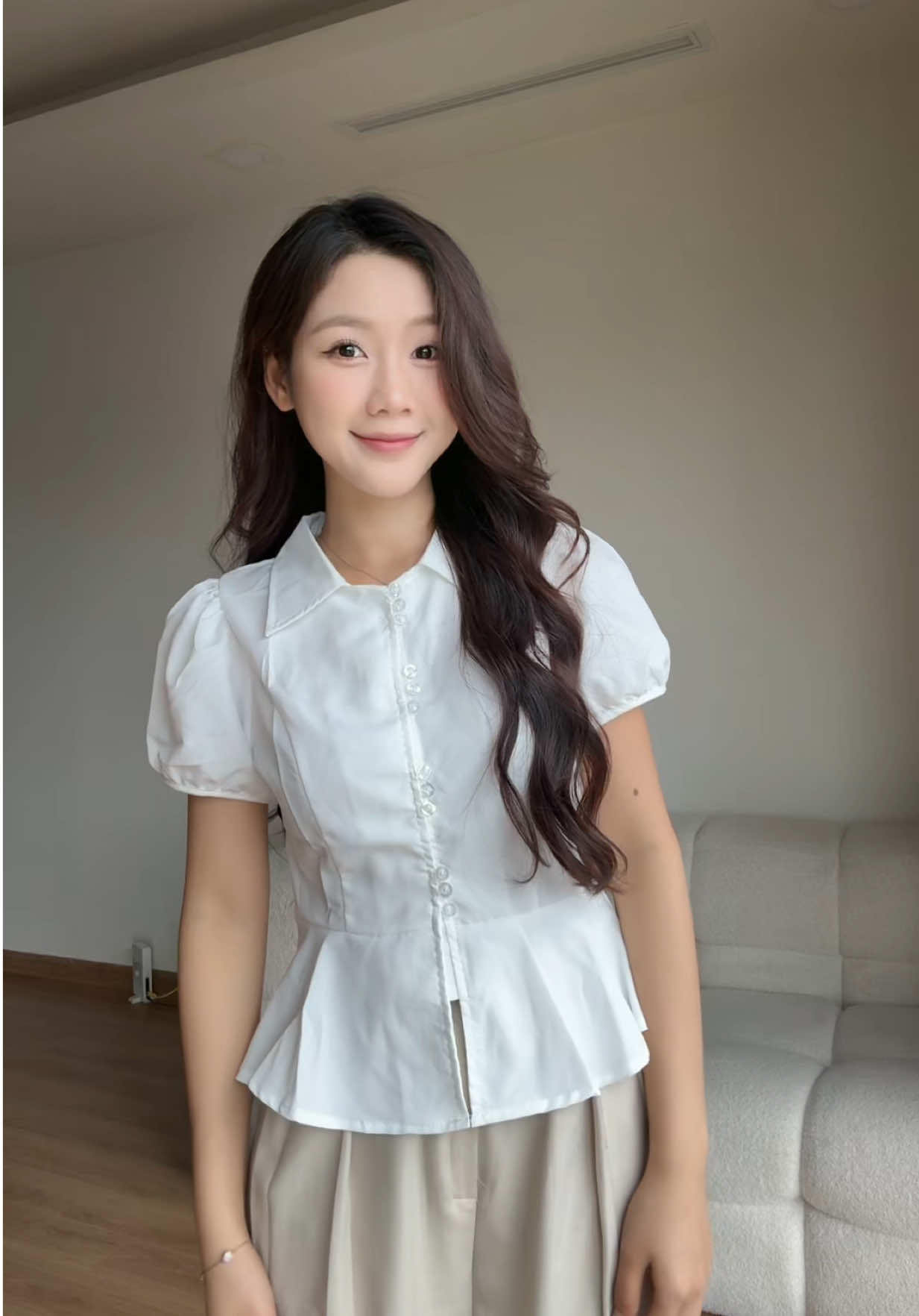 Somi nhưng vẫn dễ thương 😆#homnaymacgi #OOTD #outfitoftheday #hemacgi #outfitideas #mihohouse 