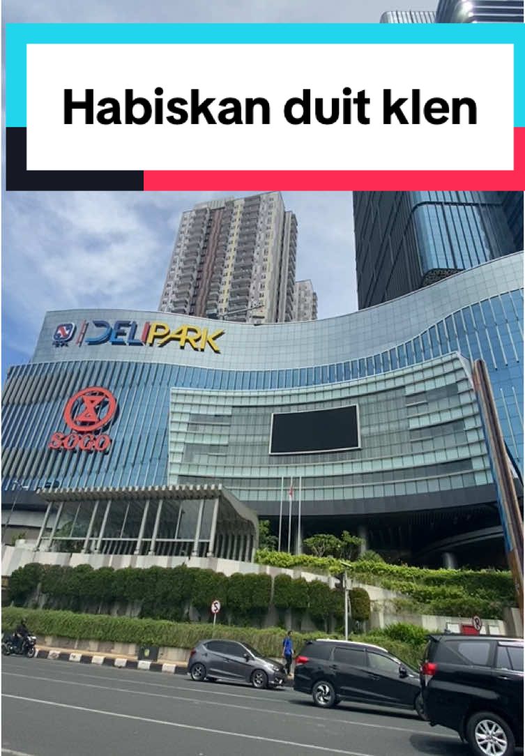 HABISkan duit klen disini.mumpung hari minggu#medanviral #medanviraltiktok #medan 