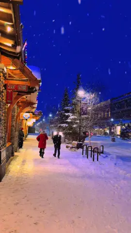 Winter in Banff ☃️🫶🏼#fyp #foryou #canada #beautifuldestinations #canadianrockies #wintervibes #banffnationalpark 