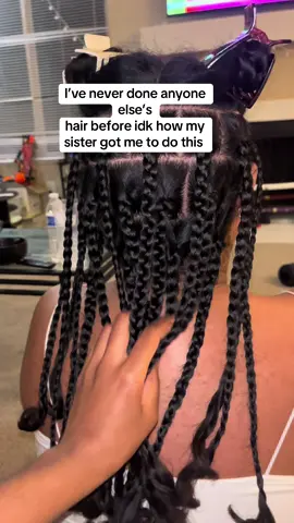 She put on love island and said Braid my hair 😂😂🙄🖤🖤🖤#loveislandusa 