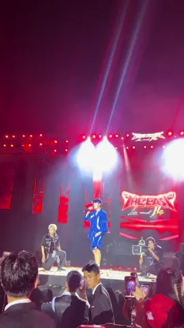 Thuỷ triều tại Vinh 💓. Quá mê lun rùiii 😌😆😌 #theeastliveconcert #QuangHungMasterD #muzik #xuhuong #viral 