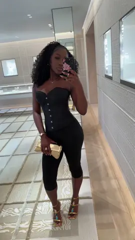 i cant get over this lookkkkk👏🏾 #foryoupage 