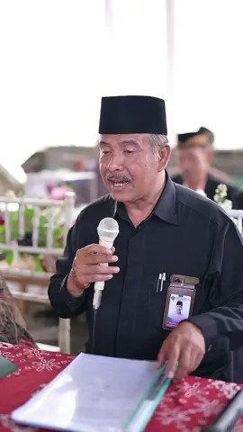 Wejangan lagi dari pak naib KRUNGOKNO NGANTEN ANYAR #pakmusadi #naibviral #akadnikah #wejangannikah #nikah #akad #viral #xybca #xyzabc #naib #weddingjawa