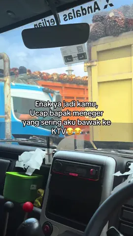 Pasang sekil masing”😂😂😂