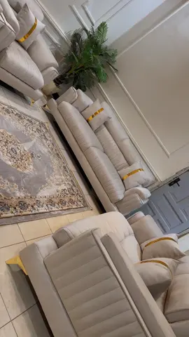 @jazirasinteriors #affordablefurnitUre #Furniturewardrobedesign #myfurnitureug #interiordesign #goviral #foryoupage #pageforyou #madeinkampala #jazirah #furnitureinuganda #nsambafurnitureworkshop #myfurnitureuganda #furnitureinugandaandprices #furnitureandbedsinuganda #luxuryfurniture #cheapfurniture #furniturenewdesign2025 #myfurnitureugwardrobes 