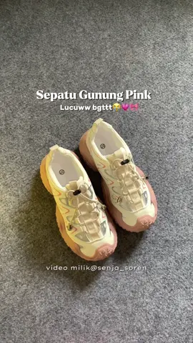 Buat ciwi ciwi yang suka tektok gunung,nyaman banget dipake😍🫶#sepatugunung #sepatuhiking #tektok 