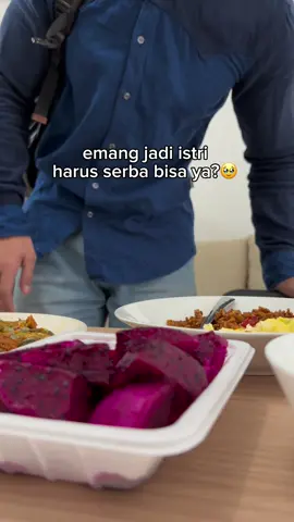 maaf kalo aku belum cukup buat jadi istri yang baik dimata kamu, tapi aku selalu berusaha untuk bisa jadi istri yang kamu butuhin🥺 #fyp #viral #videoviral #foryoupage #xyzbca #suamiistri #pernikahan 
