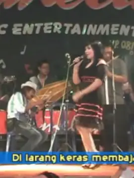 Pelan tapi pasti 💃🤙 @CAMELIA ENTERTAINMENT  #cinta #camelia #ayumustika #pelantapipasti #sahabatojing #ojingfunjepara #lawasan #orkesjepara #orkespati #storyorkes #jeparahariini #platk #fypシ゚viral #dipujapuja 