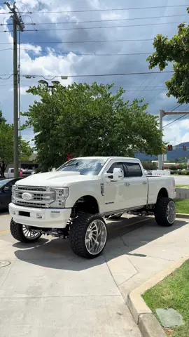 Best looking cybertruck you’ve seen🥱 #trucksoftiktok #trucktok🔥 #fyp #blowthisup #strykeroffroaddesigns #mwcustoms @Mw_Customs @strykeroffroaddesign @Morimoto Lighting @FURY Tires 