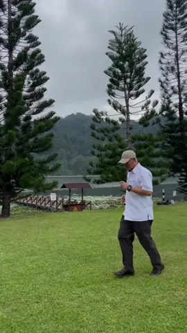 Seketika Di halaman Kelab Golf Tasik Impian, Kunak. #fyp #kunak #smkmadai #healing #tasikimpian #mostyn #nature #trending 