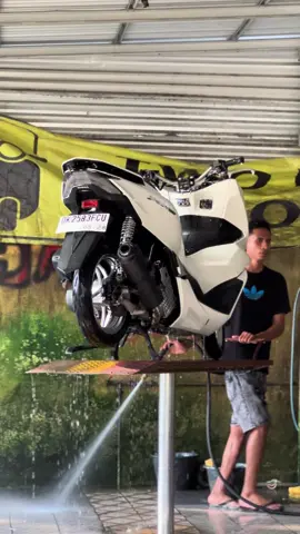 tumben keluar lagi😮‍💨 #pcx160 