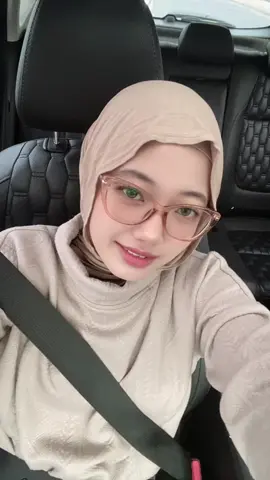 Enak bet lagunya 🥶