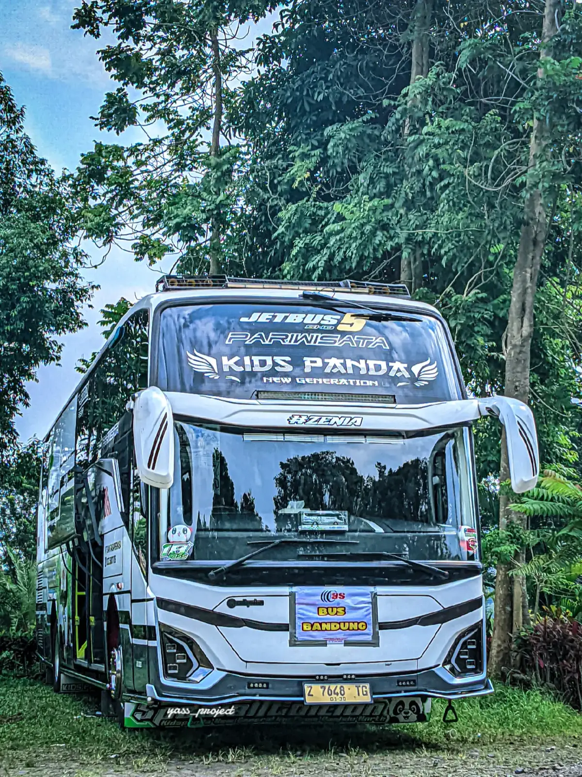 kapann lagii geuraa maen ke bogorrr🫵🏻 #fotobus #buspariwisata #busmania  #buslovers #baikrasakidspanda  #moots? #bismilahfyp  #rameinyuk  #lewatberanda  #masukberandafyp  @kidspandaofficiall  @agungkidspanda 