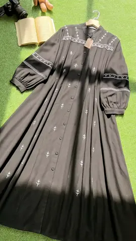 sebagus ini cuma 100rb an😭 #gamis #gamismurah #abaya #viral #murahbangett #fyppppppppppppppppppppppp #fyp #sandalbaim #fypシ゚viral #masukberandafyp 
