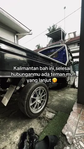 Bayangin cape cape berkelahi trus nikah sama orang lain🗿🏃‍♂️#saveaztrans #fyp #lintastimurutara #platktiniboss #granmaxpickupindonesia 