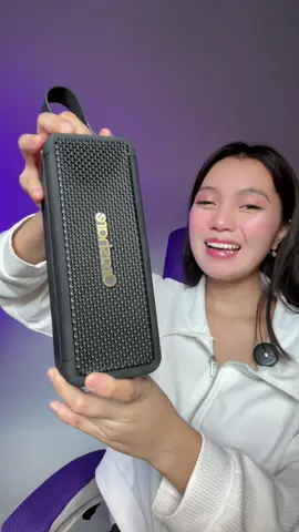 May speaker kana may radio at pang karaoke kapa#speaker #speakerbluetooth #orashare #orasharebluetoothspeaker #wirelessspeaker #portablespeaker 