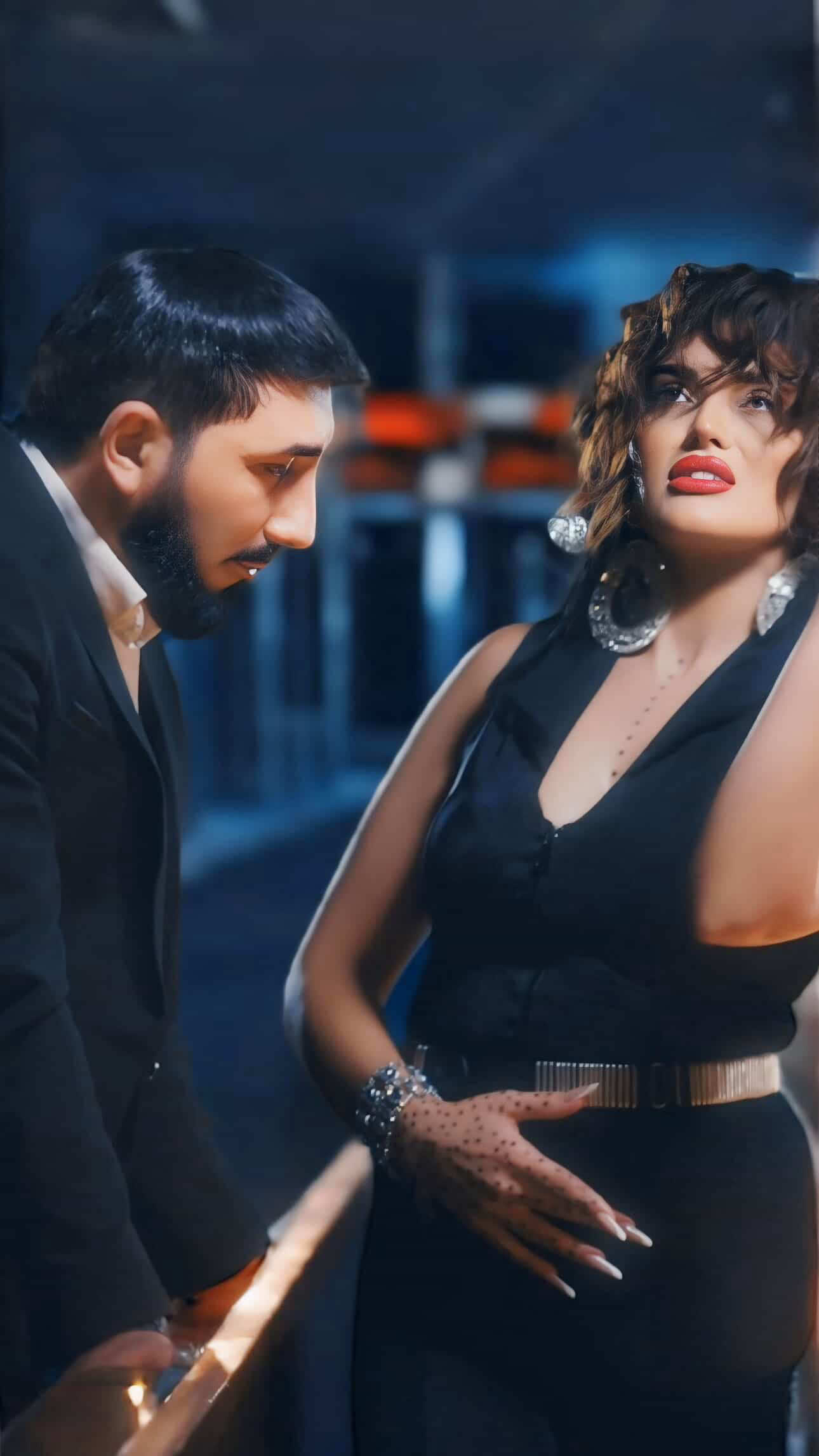@İ F R A T  Yeni duetimiz artiq yayimda🔥