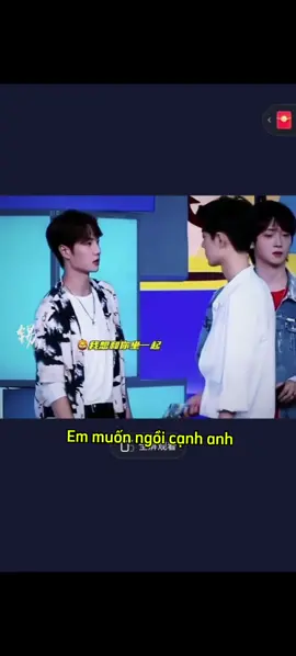 Vương Nhất Bác dễ thương nhất không phải lúc cười, mà là lúc ghen ấy 🤭 #tieuchien #xiaozhan #yizhan #vuongnhatbac #wangyibo #tieuchienvuongnhatbac #bjyxszd #bjyx #bacquannhattieu #trantinhlenh #theuntamed #yibo #zhanzhan