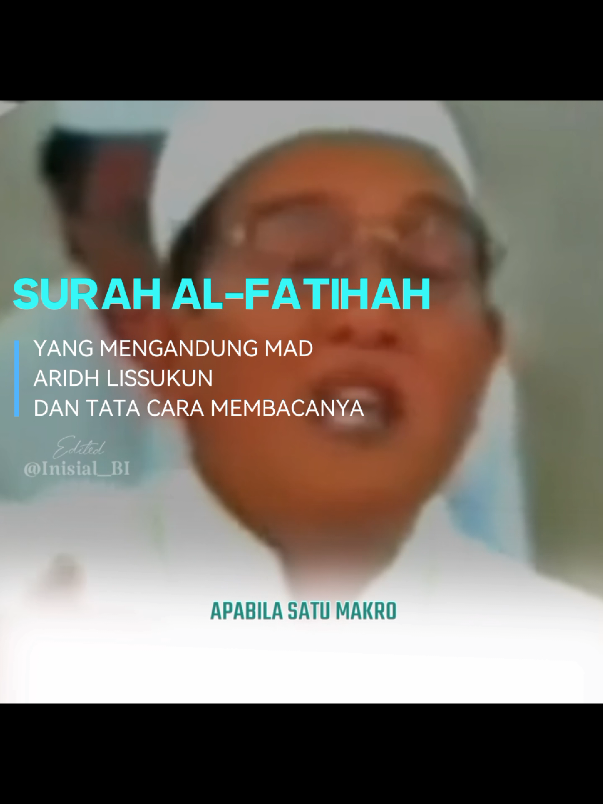 🎙️ ABAH GURU SEKUMPUL Tentang :mad arid lissukun  Apa itu Mad ‘Āriḍ Lissukūn (Qirā’ah ‘Āṣim)? Definisi: Mad: memanjangkan suara. ‘Āriḍ: artinya “sementara”. Lissukūn: karena huruf yang asalnya hidup menjadi mati karena waqaf (berhenti). 📌 Jadi: Mad ‘Āriḍ Lissukūn = huruf mad (ا – و – ي) diikuti huruf hidup → saat WAQAF, huruf hidup itu disukun → muncul mad ‘aridh. Dalam Qirā’ah ‘Āṣim: 1️⃣ Ada 3 cara panjangnya (ثلاثة أوجه): Qasr (قصر) : 2 harakat (pendek) Tawassuṭ (توسط) : 4 harakat (sedang) Ṭūl (طُول) : 6 harakat (panjang) 2️⃣ Harus konsisten: kalau dalam 1 ayat memilih 4 harakat, semua Mad ‘Āriḍ Lissukūn di ayat itu dibaca sama panjang. 3️⃣ Kalau dibaca sambung (wasal) → tidak ada mad ‘aridh. 📌 Contoh di Surah Al-Fātiḥah (Qirā’ah Hafṣ ‘an ‘Āṣim) Berikut kata-kata dalam Al-Fātiḥah yang mengandung Mad ‘Āriḍ Lissukūn kalau waqaf: Ayat	Kata	Penjelasan 1	الرَّحِيمْ	Huruf ya’ mad + waqaf 2	الْعَالَمِينْ	Ya’ mad + waqaf 3	الرَّحِيمْ	Sama seperti ayat 1 4	الدِّينْ	Ya’ mad + waqaf 5	نَسْتَعِينْ	Ya’ mad + waqaf 6	الْمُسْتَقِيمْ	Ya’ mad + waqaf 7	الضَّالِّينْ	Ya’ mad + waqaf Tapi: kata عَلَيْهِمْ tidak termasuk, karena sebelum “مْ” tidak ada huruf mad. #abahgurusekumpul #gurusekumpul   #alquran  #tajwid #fypシ゚  #ulamaindonesia  #ulamabanjar