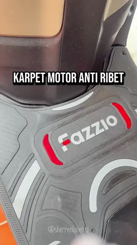Harganya murce pula😭😭 Sat set tinggal langsung taroooo, bahannya juga tebel, mantep banget dah iniiii🫶🏻🫶🏻 #foryoupage #herlza #fyp #fazzio #karpetmotor #karpetmotorfazzio #fazzioyamaha #karpetfazziopremium 