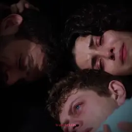 The most precious family… #yabani #asi #asikiz #cesur #yamanalisoysalan #sezerarıçay #rojbinerden #halitözgürsarı #aslaz #ruyam #cagces #viral #fyp #xybca #capcutpro #fypage #foryou #explore #turkishseries #turkishdizi #turkishdrama 