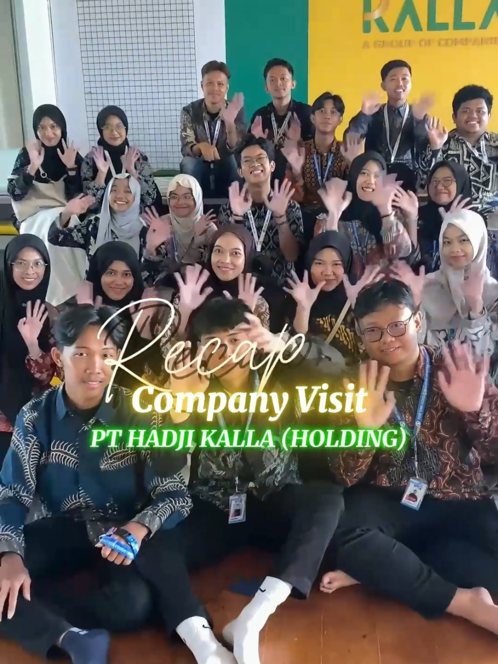 What a day! From learning about the real work culture to getting life & career tips from the pros — this company visit was everything we needed 💡 Thank you @kallagroup for the warm welcome and valuable lessons! ib: @aiesecsurabaya #GDGoCUNM #GDGMakassar #GDGIndonesia #CompanyVisit #Kalla