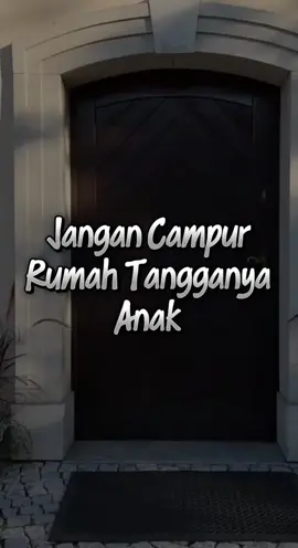 Banyak orang tua lupa bahwa anak yang telah menikah bukan lagi 